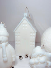 Load image into Gallery viewer, Christmas Townhouse