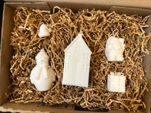 Load image into Gallery viewer, Small Christmas Gift Box