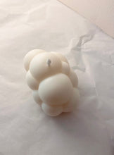 Load image into Gallery viewer, Edna
